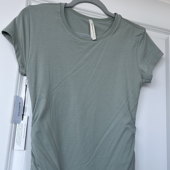 BRAND NEW Aritzia Size Medium Short Sleeve Dress - Picture 2 of 4